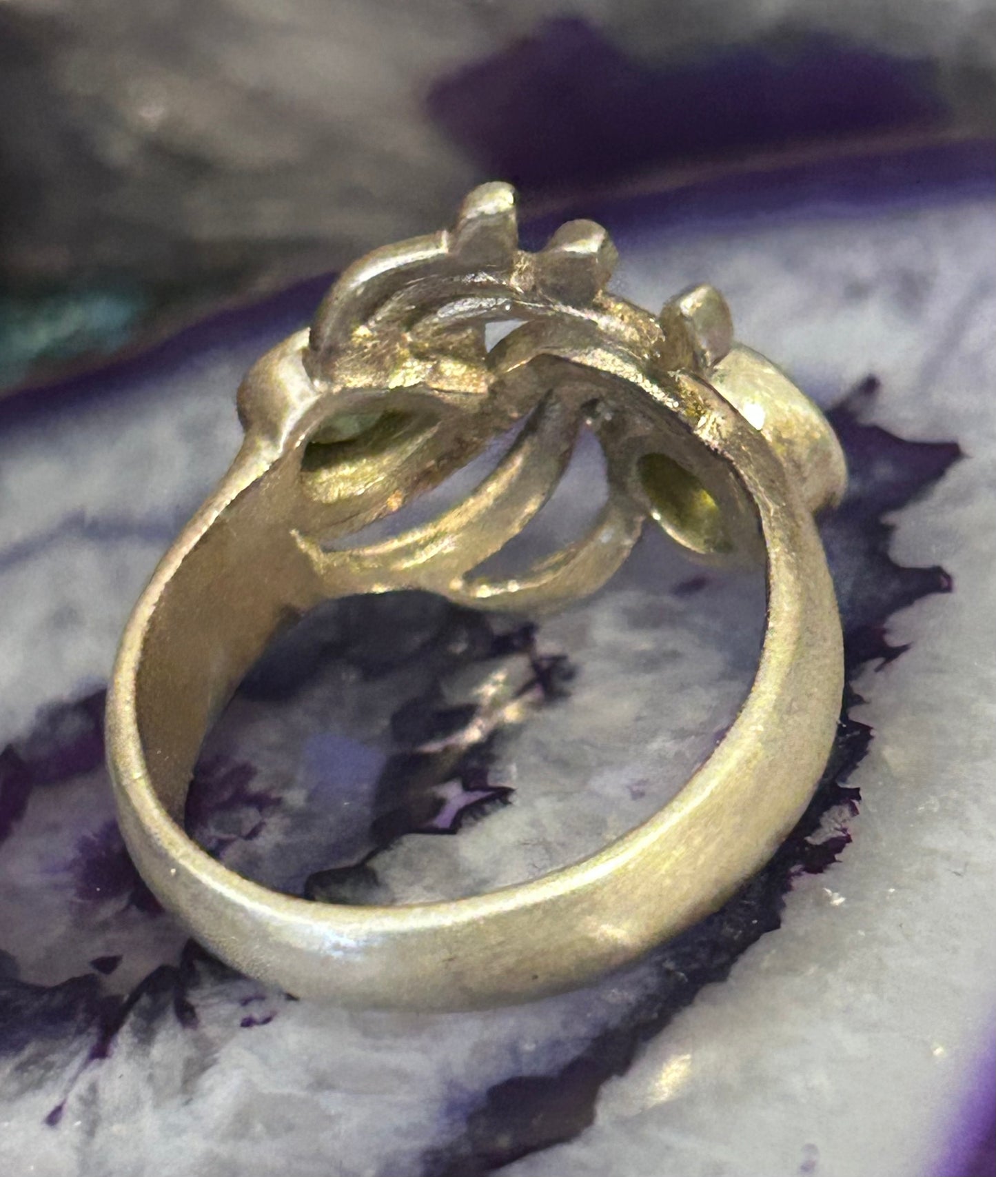 Vintage Sterling Silver Abstract Modernist Peridot Ring • Size 10