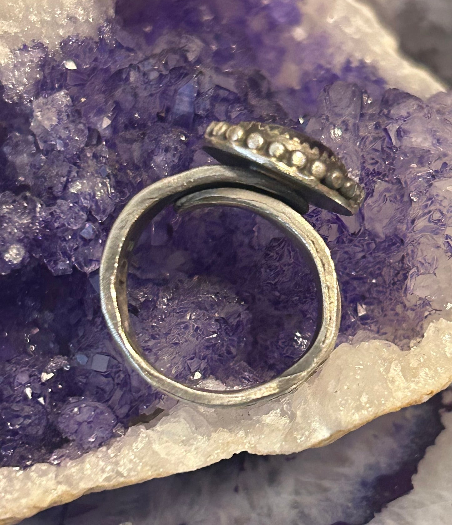 GUZ LOVE NO.109 • Sterling Silver Amethyst Ring