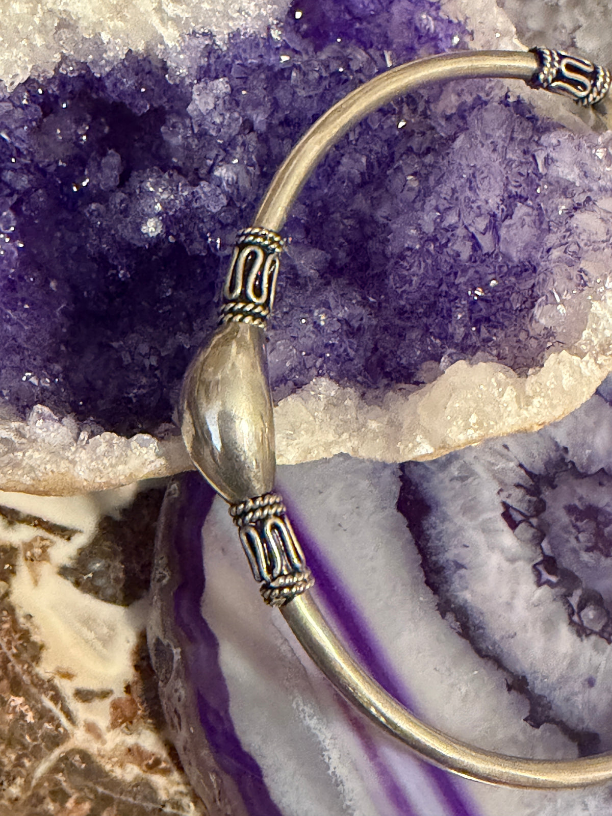 Vintage Estate Sterling Silver Bali Style Bangle Bracelet