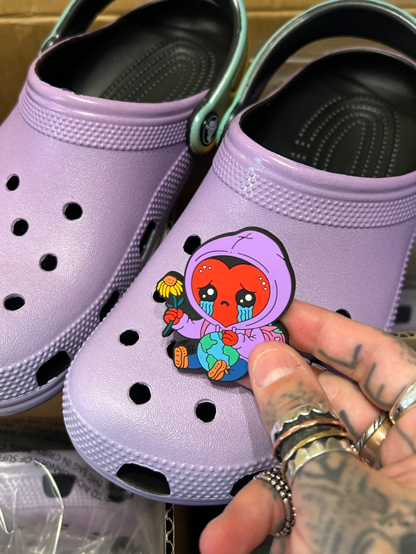 GUZ LOVE X CROCS