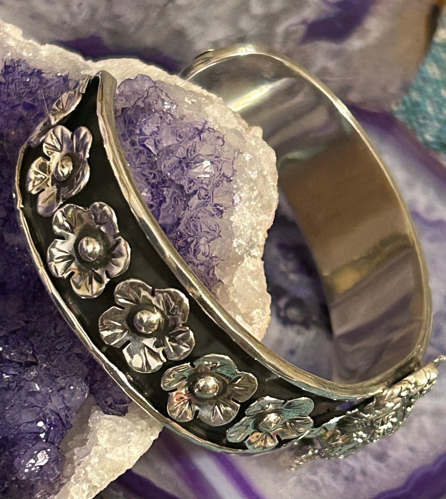 950 Silver Taxco Mexico Day Of The Dead Sugar Skull & Flowers Cuff Bracelet