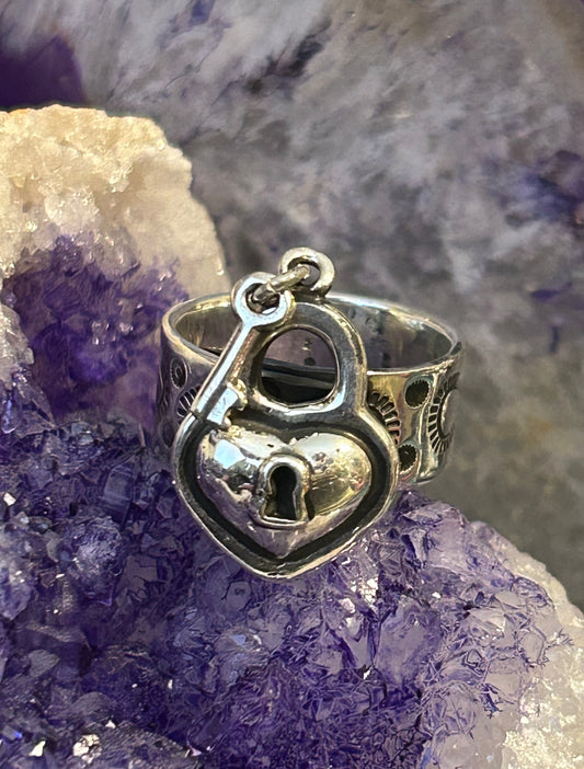 Sterling Silver Modern Taxco Mexico “Key To My Heart” Ring • Adjustable