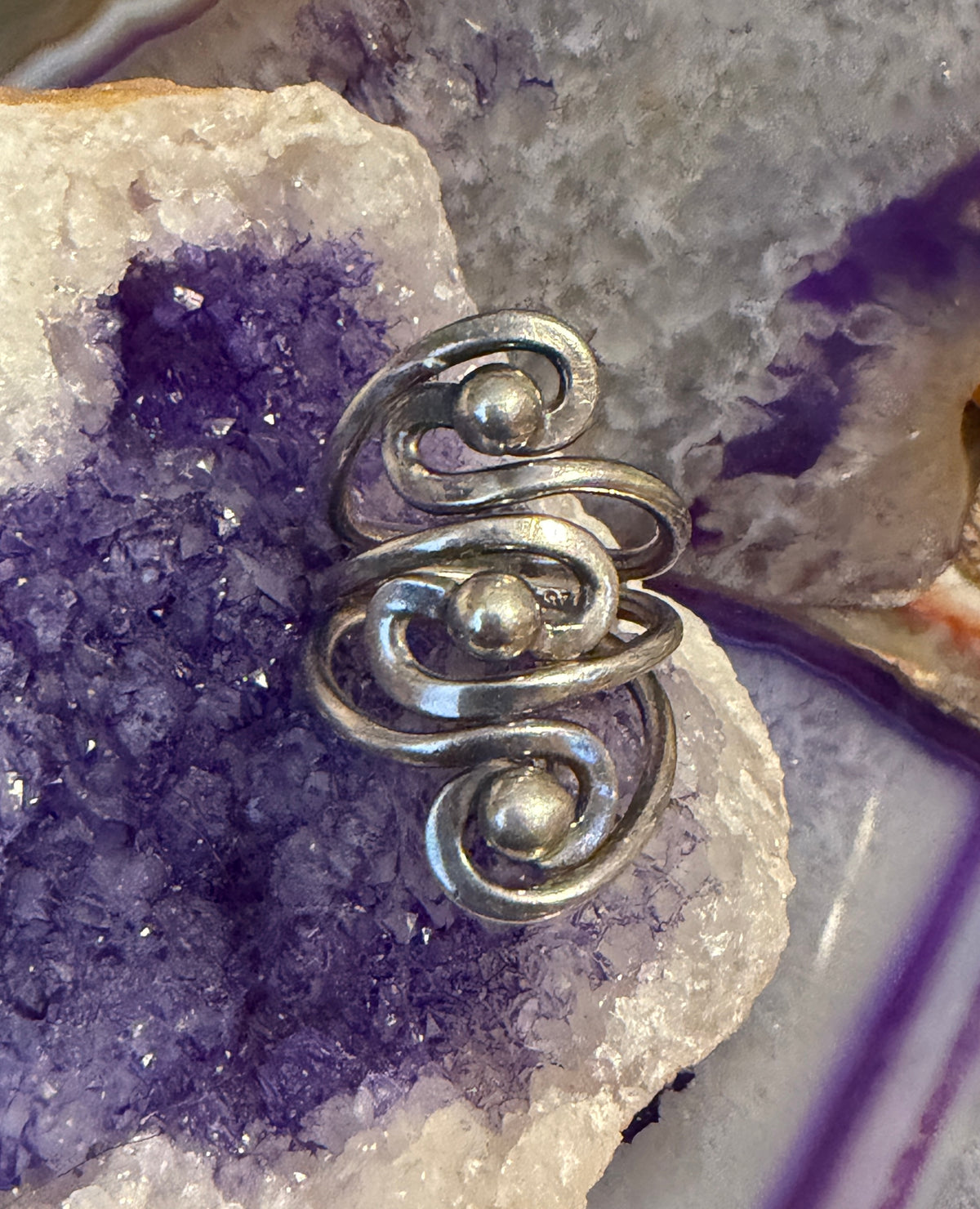 Vintage Estate Sterling Silver Wavy Swirl Dome Ball Ring Size 7