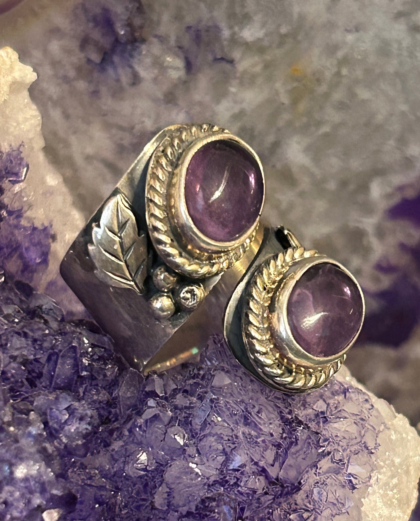 Sterling Silver Made In Taxco Mexico Large Bypass Ring w/ Amethyst & Leaves