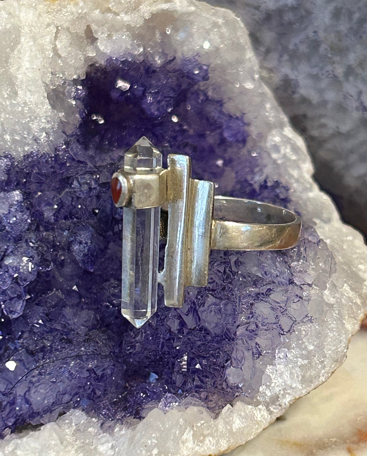 Vintage Estate Sterling Silver Crystal Point & Red Stone Ring Size 9