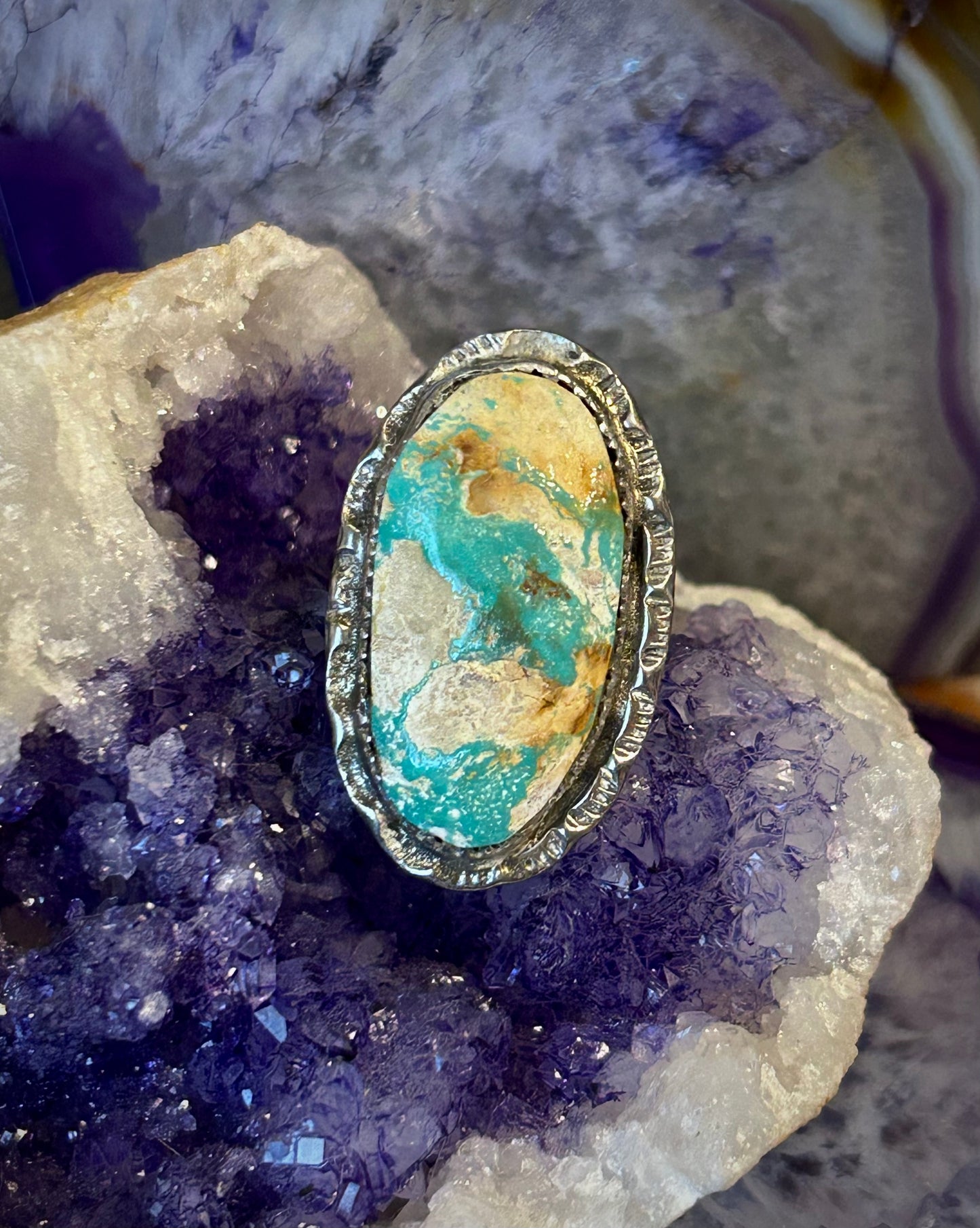 Vintage Southwest Sterling Silver Handmade Natural Turquoise Ring Size 8.25