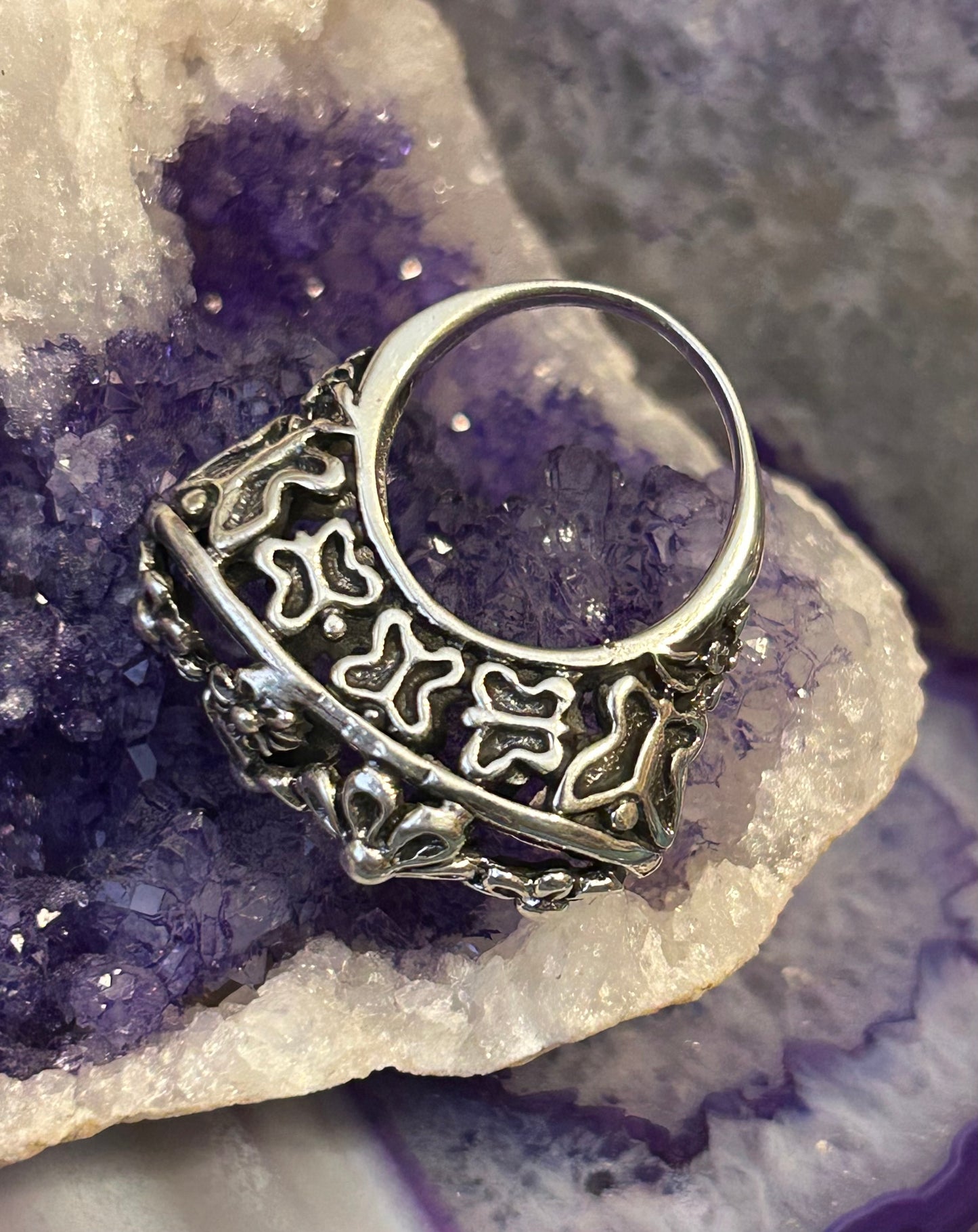 Sterling Silver Taxco Mexico Signet Style Flowers & Butterflies Ring • Size 9
