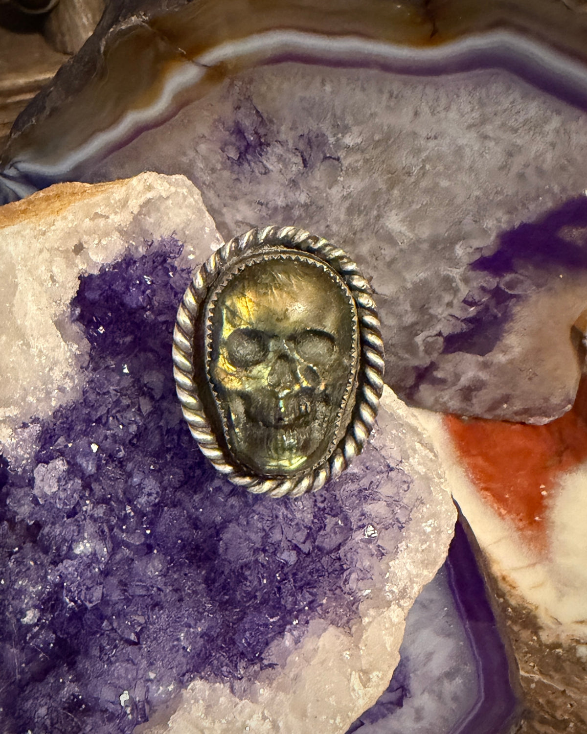 GUZ LOVE NO.111 • Statement Labradorite Skull Ring