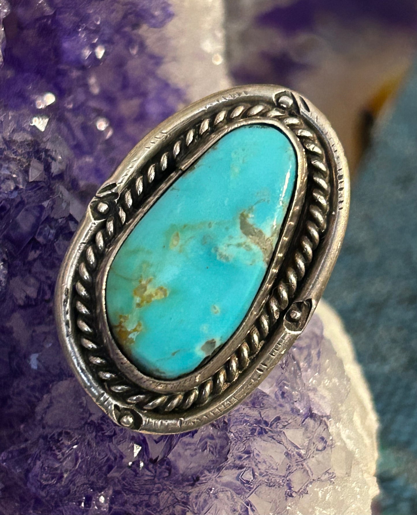 Sterling Silver Vintage Native American Turquoise Ring • Size 7